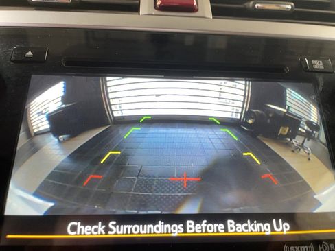 Used 2015 Subaru Outback 3.6R Limited image 14