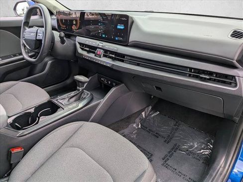 Used 2025 Kia K4 FWD image 27