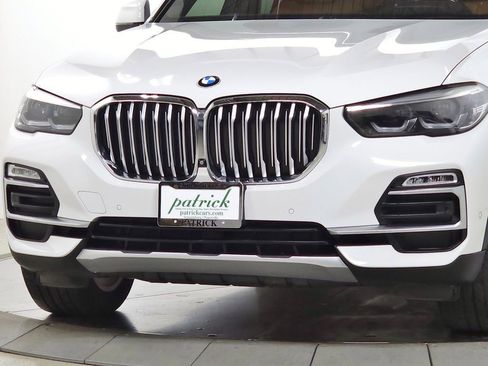 Used 2019 BMW X5 xDrive40i w/ Convenience Package image 3