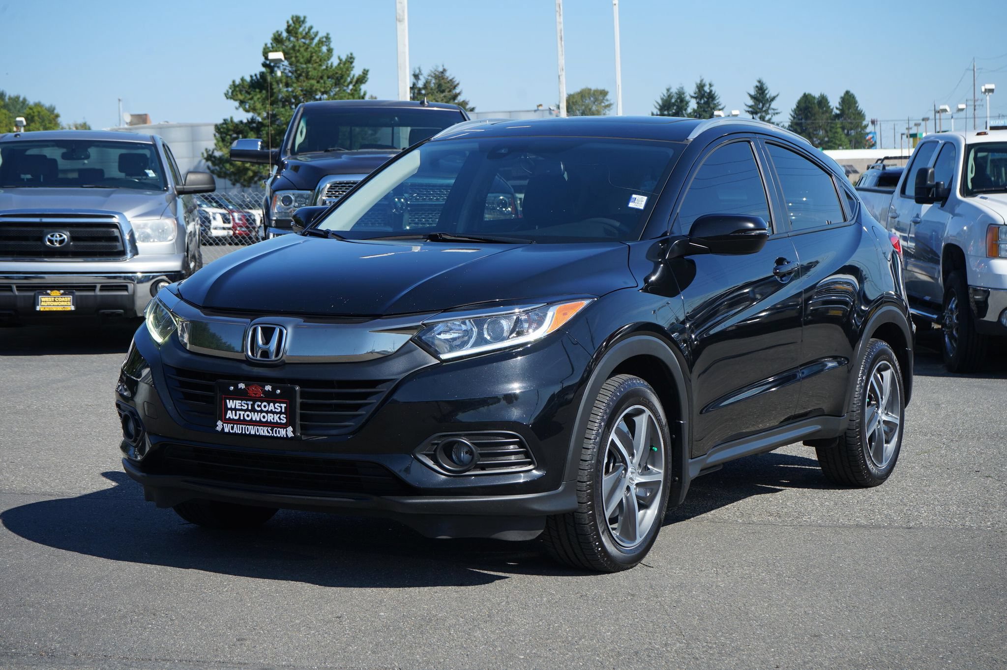 Used 2021 Honda HR-V EX-L image 1