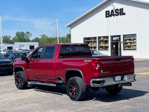 Used 2022 Chevrolet Silverado 3500 LT w/ Convenience Package AWD/4WD image 13