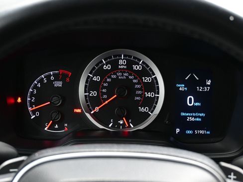 Used 2022 Toyota Corolla SE image 22