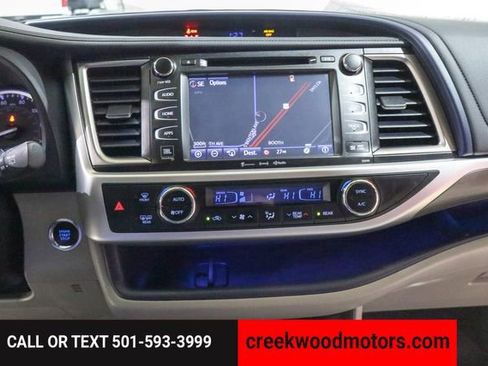 Used 2019 Toyota Highlander Limited FWD V6 1 Owner image 43