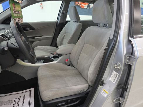 Used 2015 Honda Accord EX image 7