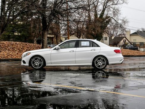 Used 2015 Mercedes-Benz E 350 4MATIC Sedan image 2