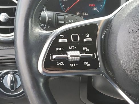 Used 2022 Mercedes-Benz GLC 300 4MATIC image 16