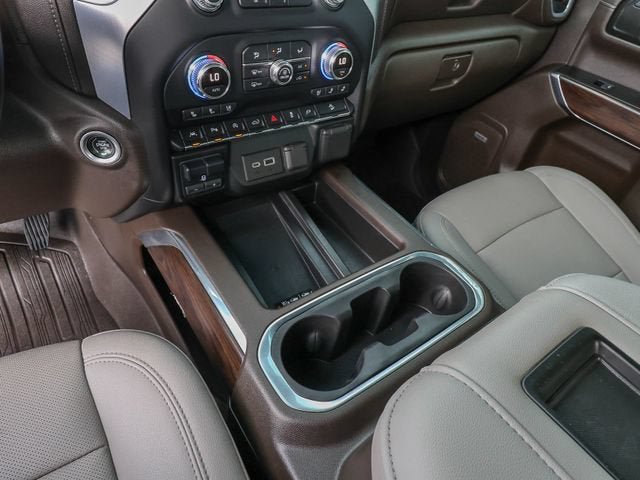 Used 2021 GMC Sierra 1500 SLT AWD/4WD image 21