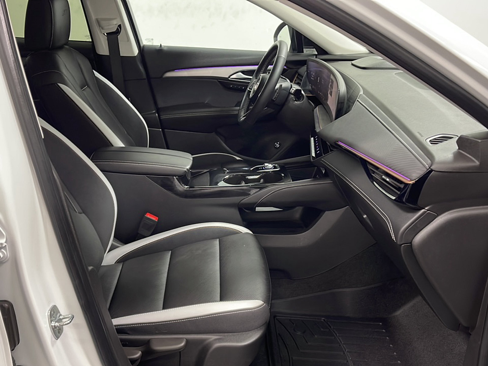 Used 2025 Buick Envision Sport Touring AWD/4WD image 23