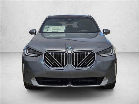 Certified 2025 BMW X3 xDrive30i w/ Premium Package image 2