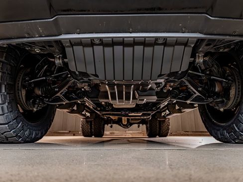 Used 2025 GMC Sierra 3500 Denali w/ Denali Reserve Package image 12