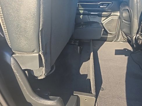 Used 2025 RAM 1500 Laramie image 11