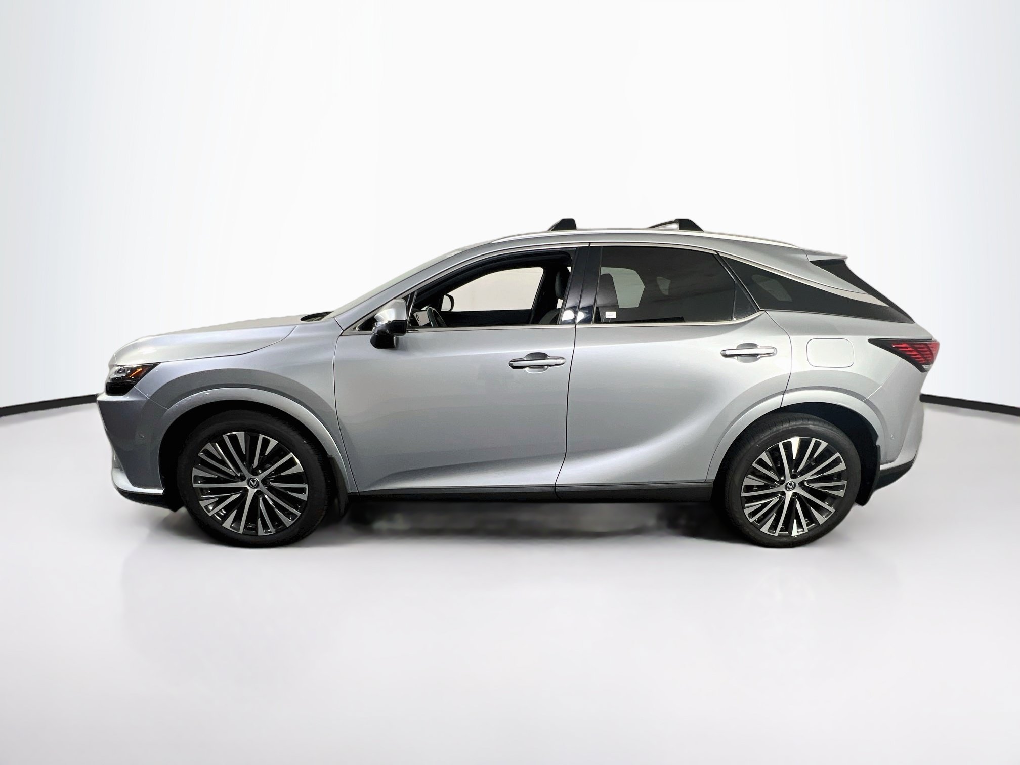 Used 2023 Lexus RX 350 Premium Plus w/ Accessory Package AWD/4WD image 8