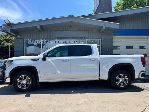 Used 2026 GMC Sierra 1500 SLT RWD image 5