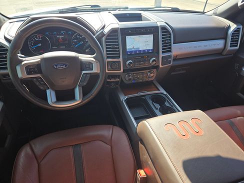 Used 2020 Ford F250 King Ranch w/ King Ranch Ultimate Package AWD/4WD image 16