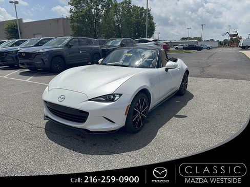 New 2026 MAZDA MX-5 Miata Grand Touring w/ Appearance Package RWD image 1