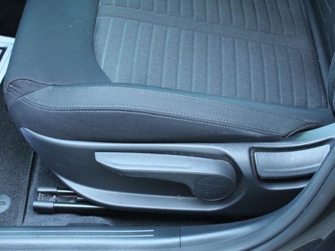 Used 2025 Kia K5 LXS image 28