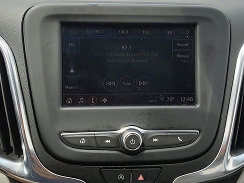 Used 2022 Chevrolet Equinox LS FWD image 25