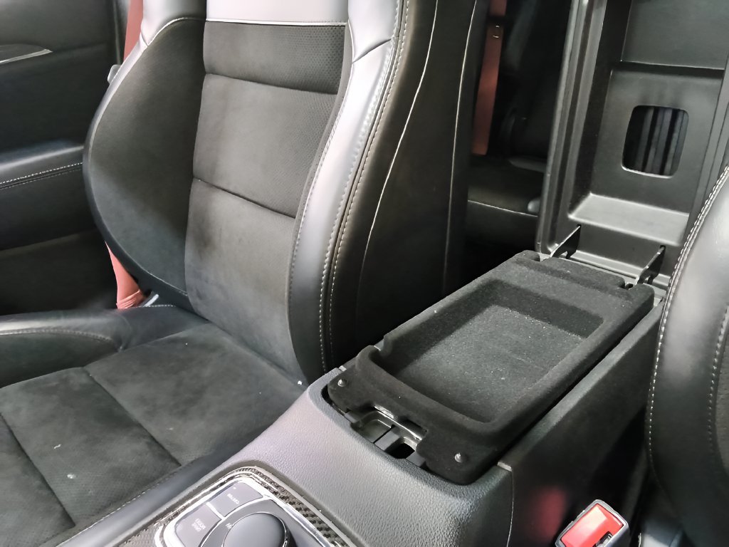 Used 2021 Jeep Grand Cherokee SRT AWD/4WD image 25