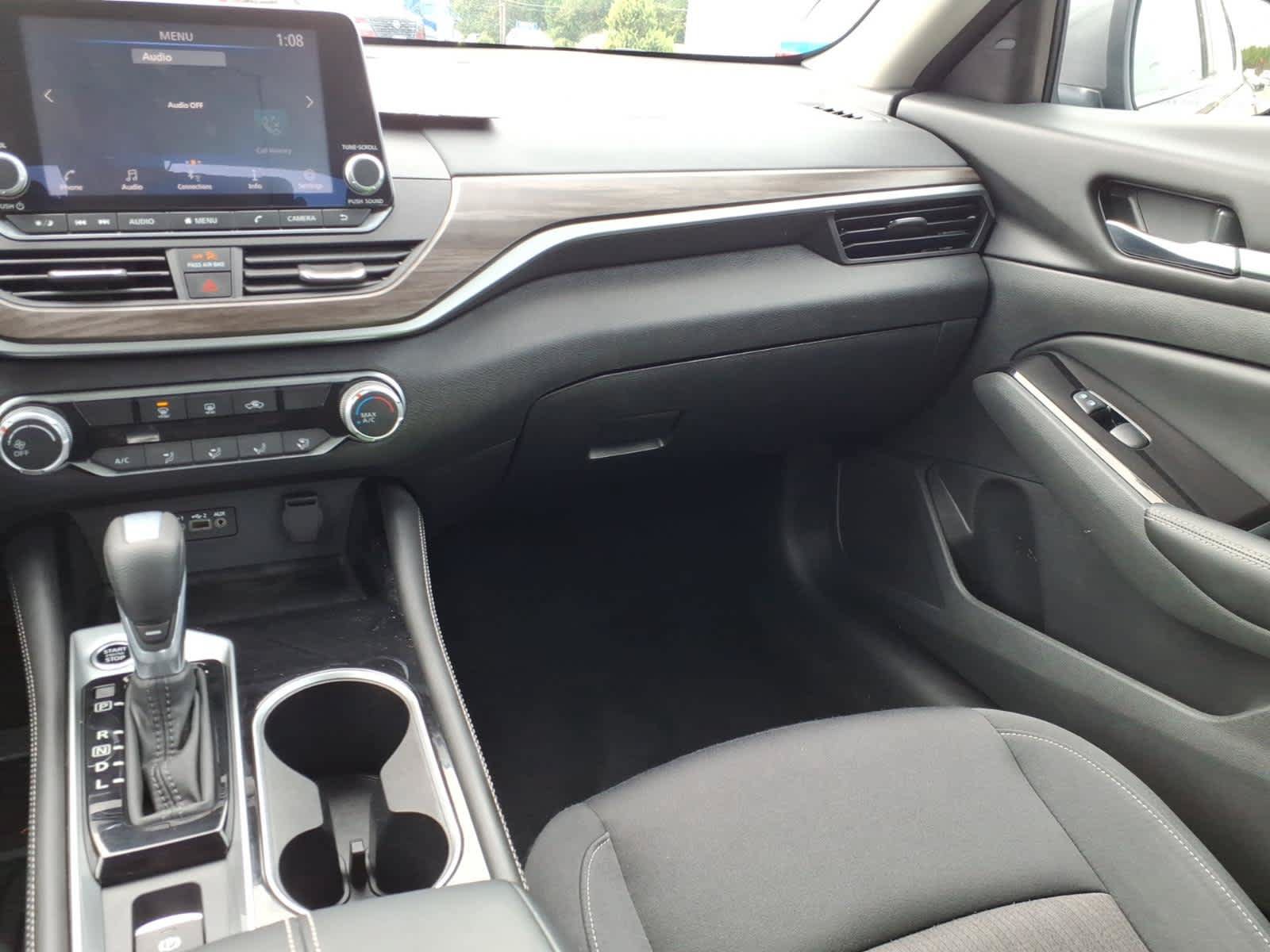 Used 2023 Nissan Altima 2.5 SV AWD/4WD image 14