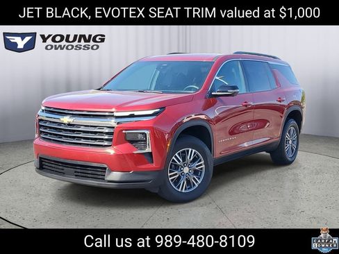 Certified 2024 Chevrolet Traverse LT w/ LPO, Floor Liner Package FWD image 1