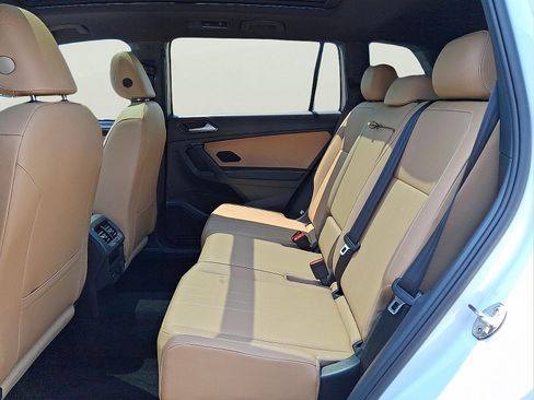 Used 2023 Volkswagen Tiguan SE R-Line AWD/4WD image 8