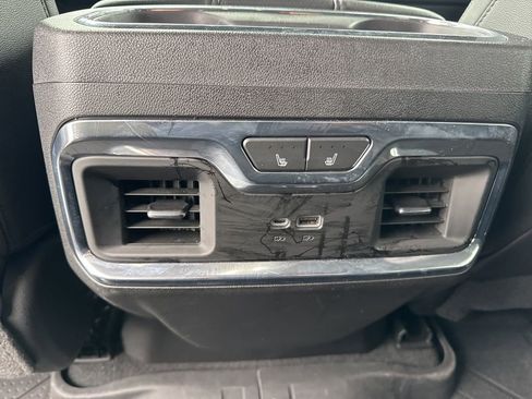 Used 2022 Chevrolet Silverado 1500 LTZ w/ LTZ Premium Package image 17