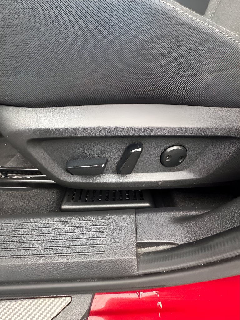 Used 2023 Nissan Rogue SV AWD/4WD image 14