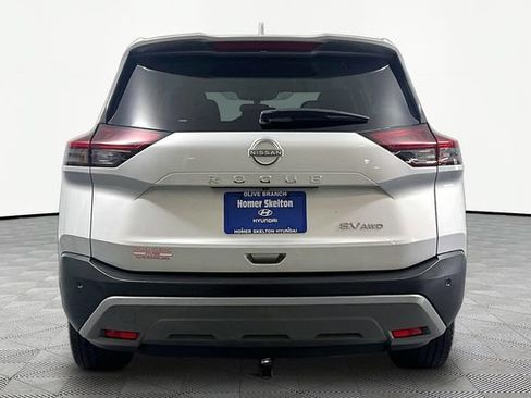 Used 2023 Nissan Rogue SV AWD/4WD image 5