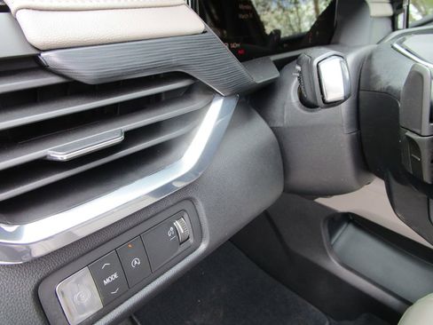 New 2026 GMC Acadia Elevation w/ Elevation Premium Package image 23