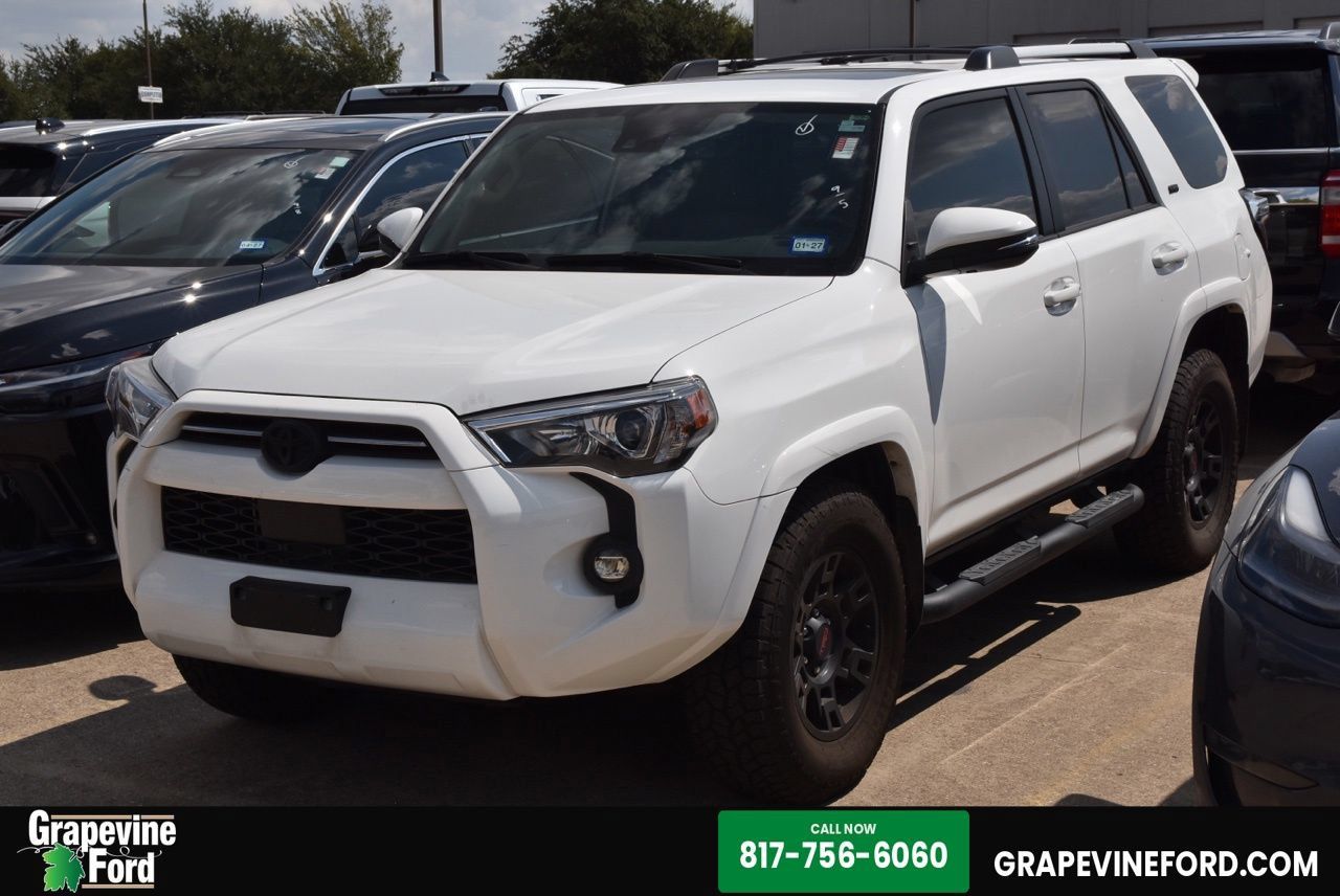 Used 2022 Toyota 4Runner SR5 Premium w/ Moonroof Package RWD image 1