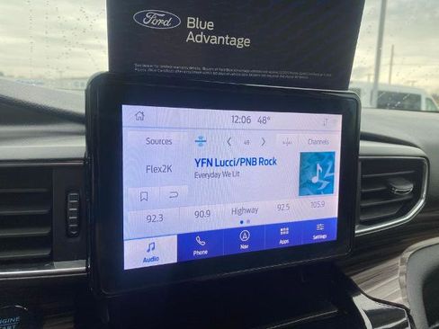 Certified 2023 Ford Explorer Limited AWD/4WD image 20
