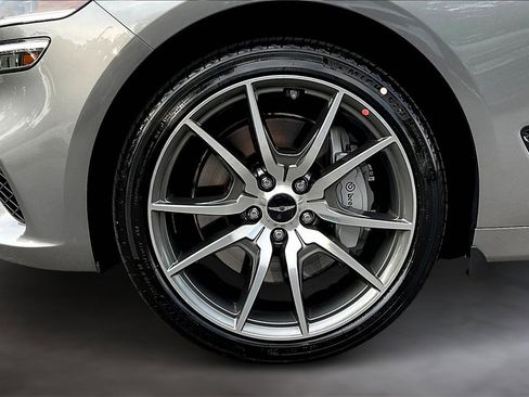 New 2026 Genesis G70 2.5T Prestige image 12