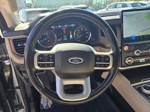 Used 2024 Ford Expedition Limited RWD image 26