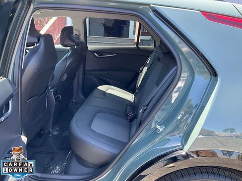 Used 2023 Kia Niro Wind w/ Wind Preserve Package FWD image 7
