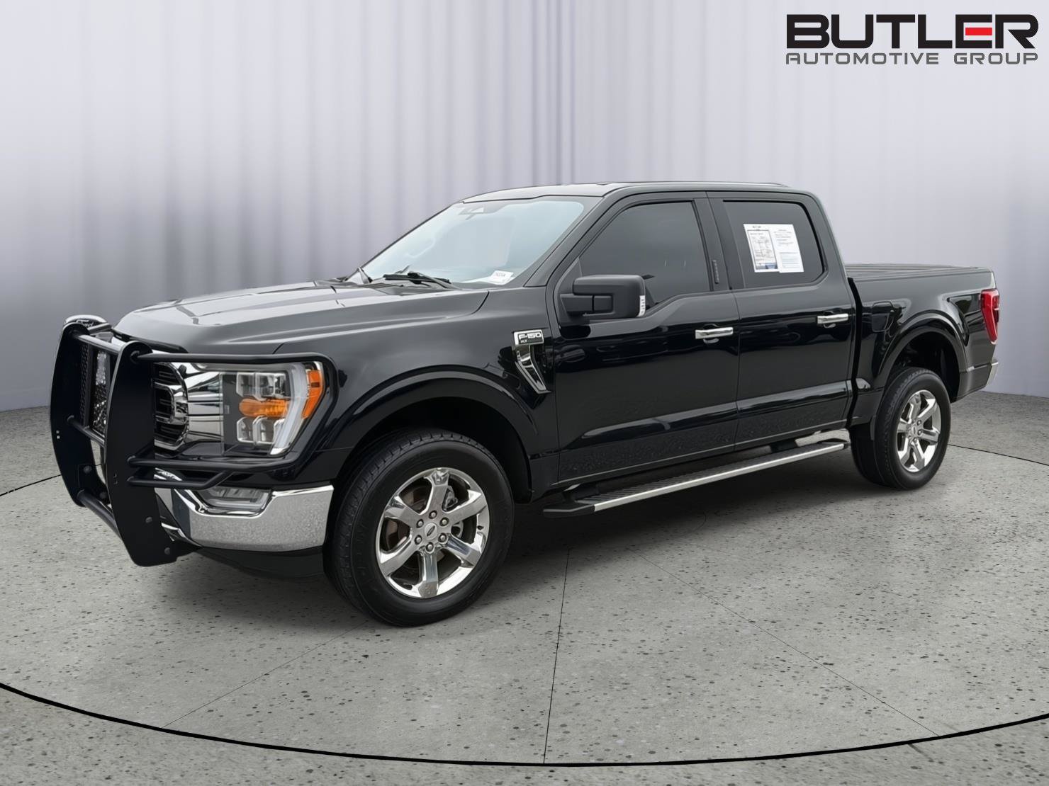 Used 2023 Ford F150 XLT w/ Equipment Group 302A High RWD image 2