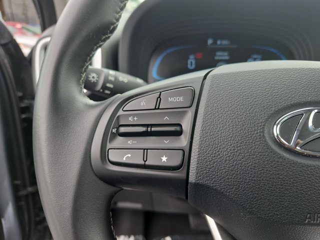 Used 2026 Hyundai Venue SEL FWD image 20