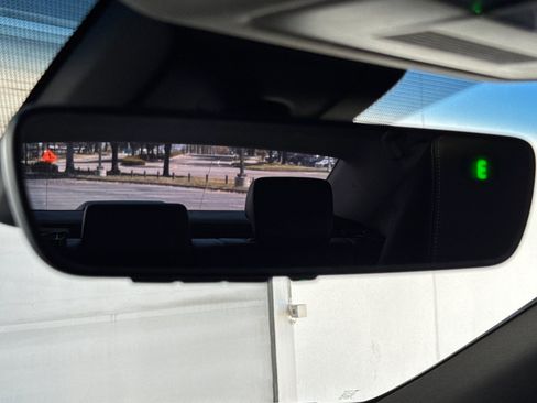 Used 2024 Lexus ES 350 w/ Accessory Package (Z1) FWD image 38