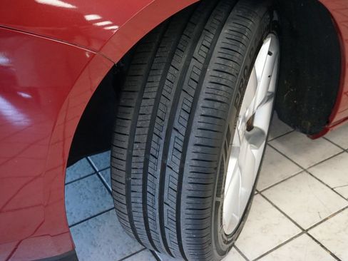 Used 2015 Chevrolet Impala LT FWD image 46