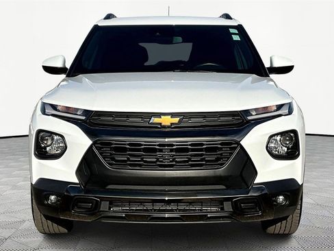 Used 2023 Chevrolet TrailBlazer ACTIV image 3