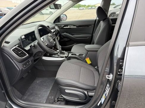 New 2026 Kia Seltos S AWD/4WD image 7
