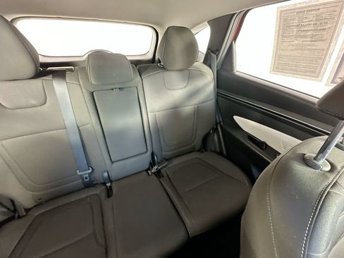 Used 2023 Hyundai Tucson SE AWD/4WD image 14