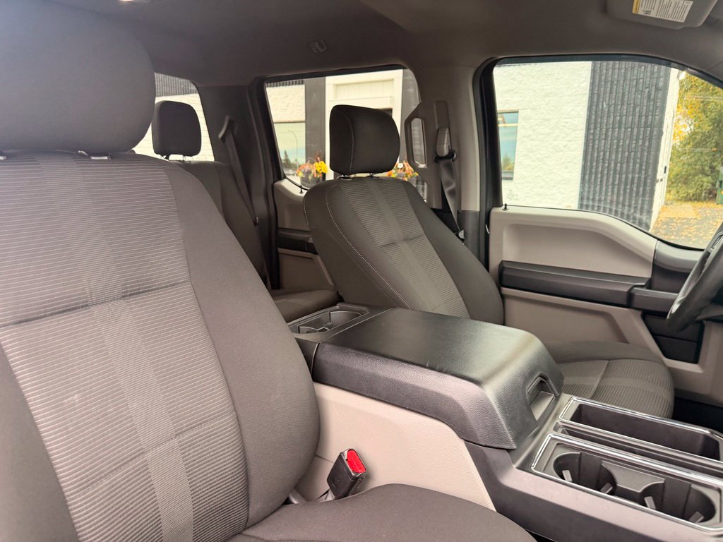 Used 2017 Ford F150 XL w/ Equipment Group 101A Mid AWD/4WD image 32