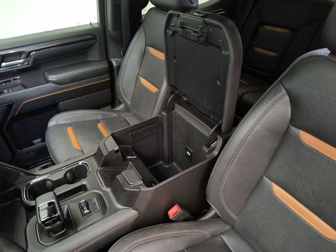 Used 2023 GMC Sierra 1500 AT4 w/ Technology Package image 28