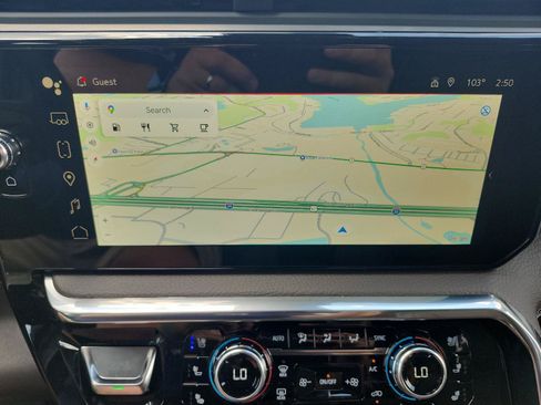 New 2026 GMC Sierra 2500 Denali AWD/4WD image 15