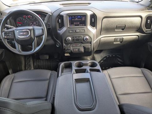 Used 2024 GMC Sierra 3500 Pro w/ Convenience Package image 20