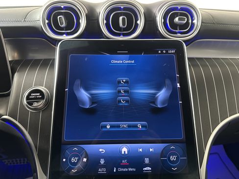 Used 2023 Mercedes-Benz GLC 300 4MATIC image 17