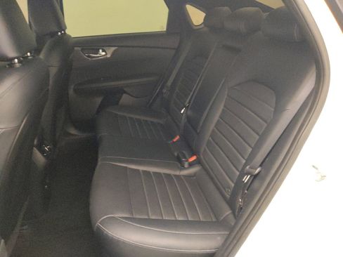 Used 2023 Kia Forte GT-Line w/ GT-Line Premium Package image 18