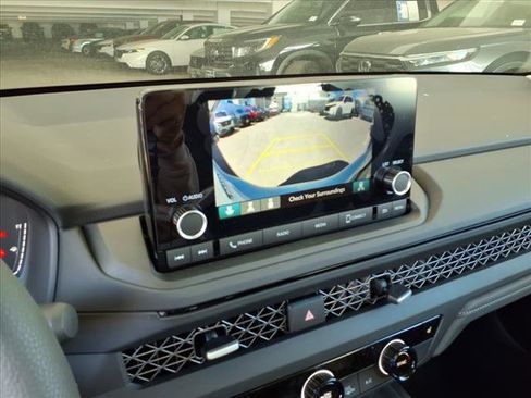 New 2025 Honda Accord SE image 11