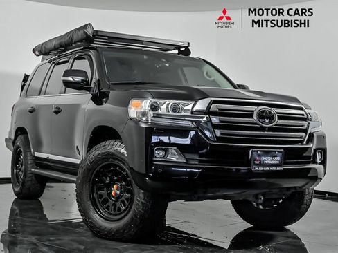 Used 2021 Toyota Land Cruiser AWD/4WD image 1