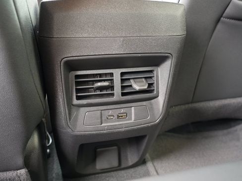 Used 2024 Chevrolet Colorado Z71 w/ Z71 Convenience Package 2 AWD/4WD image 26